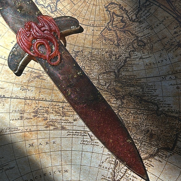House of the dragon/GOT/ASOIAF House Targaryen resin dagger sword wall hanging - Picture 15 of 17